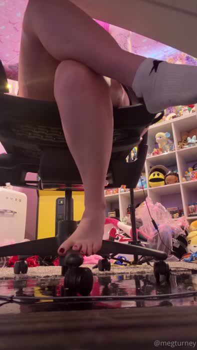 Meg Turney Nerd Videos - Megturney Saggy Onlyfans